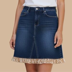 114. GROGGY Denim Skirt - Size 29